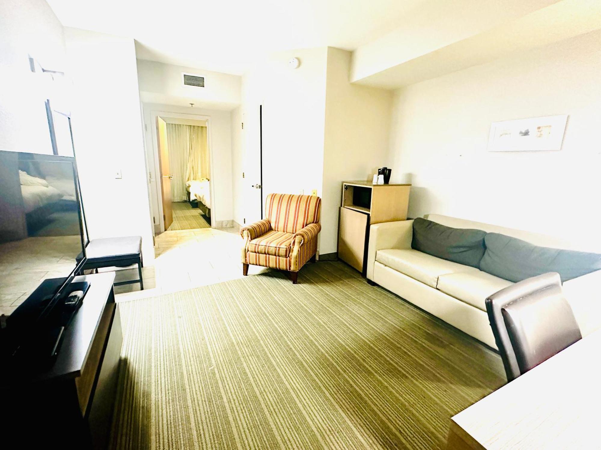 Radiant Inn And Suites Murfreesboro Exteriör bild
